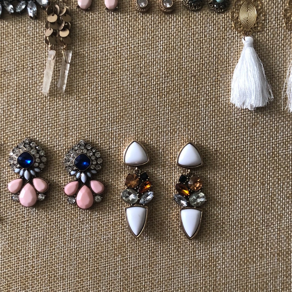 White Fashion Earrings - Picture 8 of 8